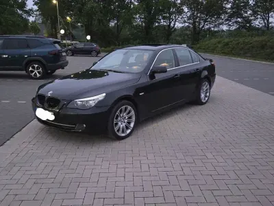 Używany BMW 530 Sport Line 235 KM (172 kW) 2009 Czarny Sedan/Limuzyna