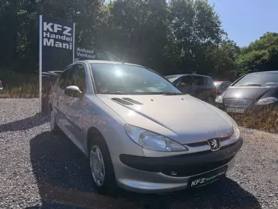 Gebraucht Peugeot 206 60 PS (44 kW) 2003 Other Limousine