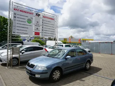 Używany Skoda Octavia Ambiente 102 KM (75 kW) 2007 Niebieski Sedan/Limuzyna