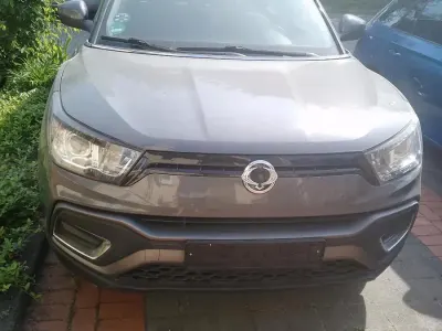 Usata SsangYong XLV 160 CV (117 kW) 2018 Grigio SUV