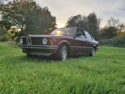 Gebraucht BMW 315 102 PS (75 kW) 1979 Rot Kleinwagen