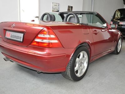 Usata Mercedes SLK230 197 CV (144 kW) 2001 Rosso Cabrio