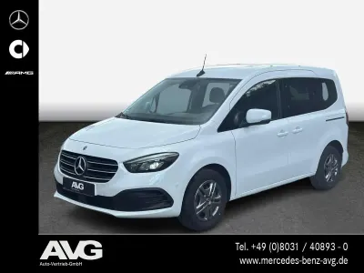 Gebraucht Mercedes T160 Style 102 PS (75 kW) 2024 Arktikweiß Van / Kleinbus