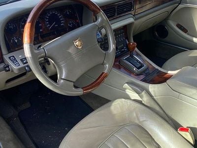 Gebraucht Jaguar XJ6 241 PS (177 kW) 1997 Grün Limousine