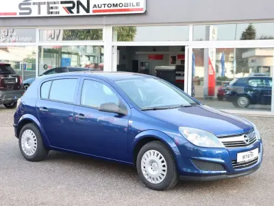Gebraucht Opel Astra 116 PS (85 kW) 2009 Ultrablau mi2 Kleinwagen