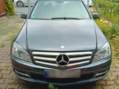 Gebraucht Mercedes C350 221 PS (162 kW) 2010 Grau Limousine