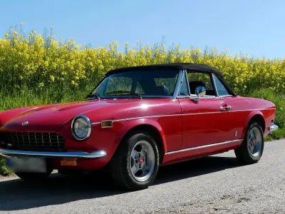 Usata Fiat 124 Spider Sport 105 CV (77 kW) 1978 Rosso Cabrio