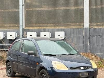 Brugt Ford Fiesta 65 HK (47 kW) 2004 Blå Hatchback
