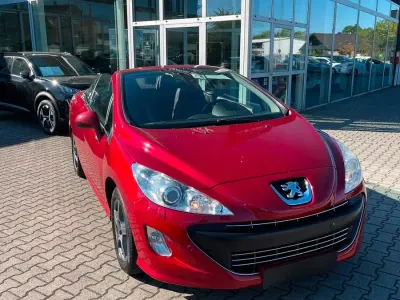 Gebraucht Peugeot 308 CC 165 PS (121 kW) 2009 Rot Cabrio
