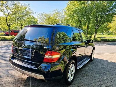 Mercedes ML320