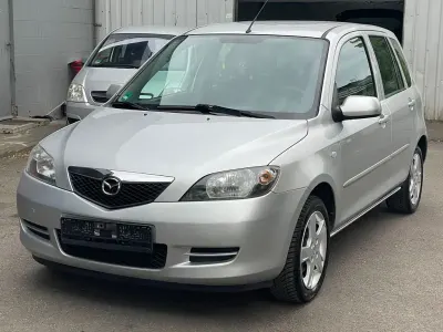 Gebraucht Mazda 2 80 PS (58 kW) 2004 Silber Kleinwagen