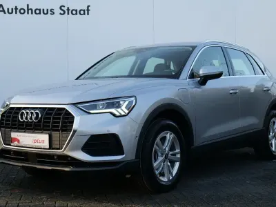 Gebraucht Audi Q3 Ambiente 245 PS (180 kW) 2022 Florettsilber metallic SUV
