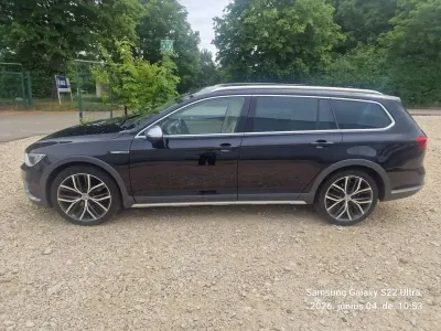 Gebraucht VW Passat Alltrack 220 PS (161 kW) 2018 Schwarz Kombi