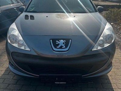 Gebraucht Peugeot 206 Basis 60 PS (44 kW) 2010 Grau Limousine