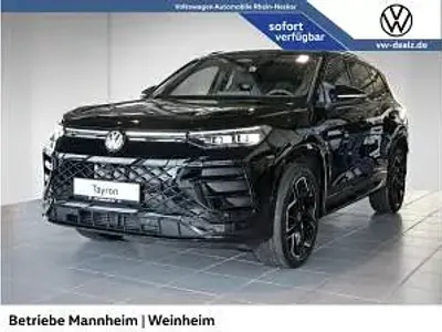 Nouă VW Tayron R-line 150 CP (110 kW) 2025 Negru SUV