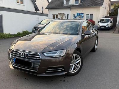 Gebraucht Audi A4 Comfort 150 PS (110 kW) 2018 Braun Limousine