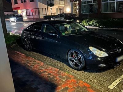 Gebraucht Mercedes CLS320 224 PS (164 kW) 2009 Schwarz Limousine