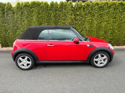 Gebraucht Mini Cooper Cabriolet 122 PS (89 kW) 2009 Rot Cabrio