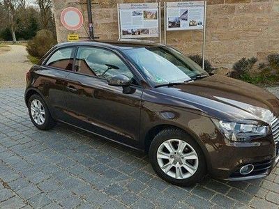 Gebraucht Audi A1 Attraction 86 PS (63 kW) 2011 Braun Kleinwagen