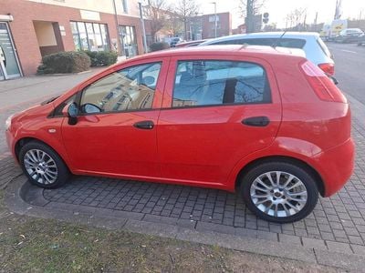 Gebraucht Fiat Punto 67 PS (49 kW) 2009 Rot Kleinwagen