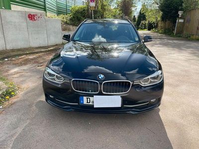 Gebraucht BMW 320 Sport Line 190 PS (139 kW) 2018 Schwarz Kombi