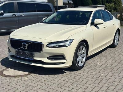 Gebraucht Volvo S90 Momentum 150 PS (110 kW) 2018 Schwarz Limousine