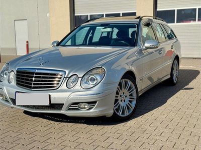 Mercedes E280