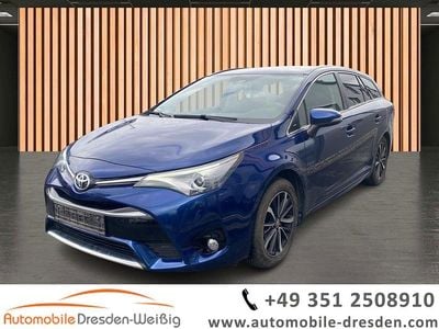 Gebraucht Toyota Avensis Team 147 PS (108 kW) 2018 Blau Kombi