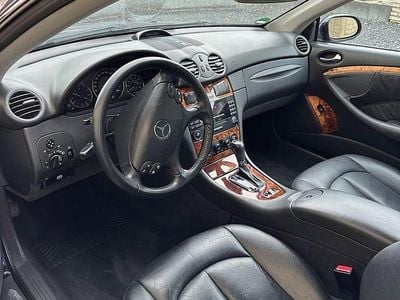 Gebraucht Mercedes CLK200 163 PS (119 kW) 2005 Blau Cabrio