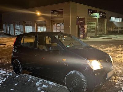 Gebraucht Daihatsu Cuore Plus 58 PS (42 kW) 2005 Schwarz Kleinwagen
