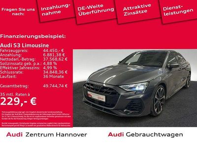 Daytonagrau perleffekt Gebraucht 2024 Audi S3 Ambiente Limousine | 44.450 € (Fairer Preis)