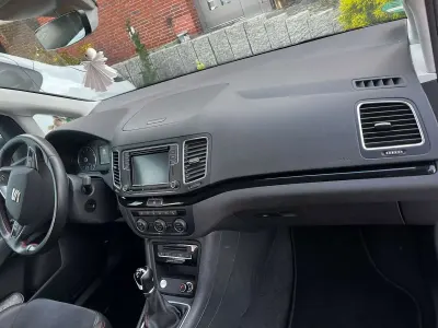 Gebraucht Seat Alhambra FR-Line 150 PS (110 kW) 2022 Weiß Van / Kleinbus