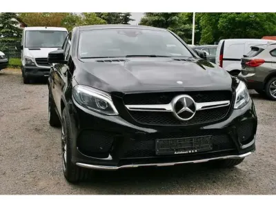 Gebraucht Mercedes GLE350 258 PS (189 kW) 2016 Obsidianschwarz (metallic) SUV