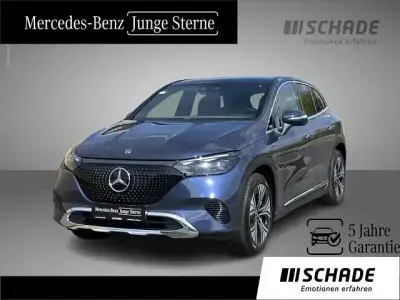 Gebraucht Mercedes EQE300 Electric Art 180 kW (245 PS) 2025 Blau SUV