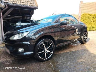 Gebraucht Peugeot 206 CC 109 PS (80 kW) 2005 Schwarz Cabrio