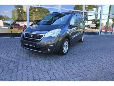 Gebraucht Peugeot Partner Tepee Allure 110 PS (80 kW) 2016 Grau Van / Kleinbus