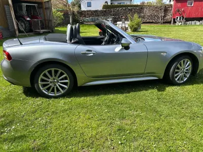 Gebraucht Fiat 124 Spider 190 PS (139 kW) 2019 Silber Cabrio
