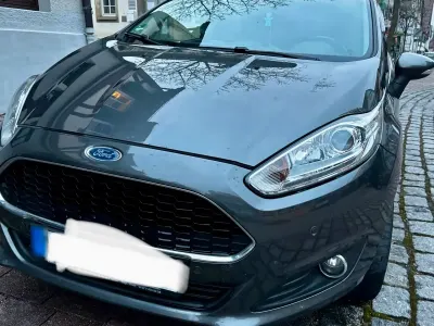 Brugt Ford Fiesta Celebration 80 HK (58 kW) 2017 Grå Hatchback