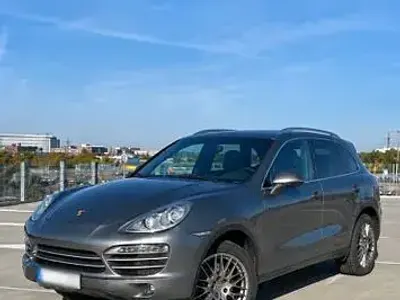 Gebraucht Porsche Cayenne Platinum Edition 299 PS (219 kW) 2014 Grau SUV