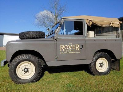 Grau Gebraucht 1965 Land Rover 2 SUV | 28.500 €