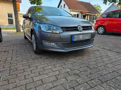 Gebraucht VW Polo Comfortline 86 PS (63 kW) 2010 Grau Kleinwagen