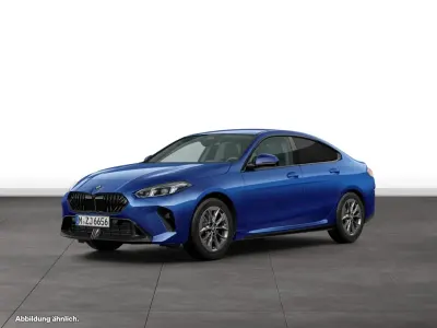 Gebraucht BMW 223 Sport Line 204 PS (150 kW) 2026 Blau Coupé