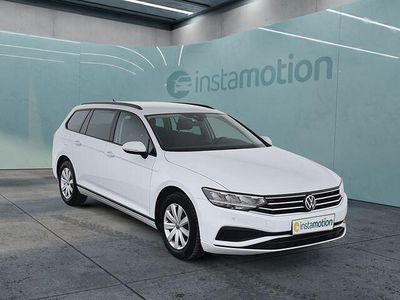 Gebraucht VW Passat 150 PS (110 kW) 2022 Weiß Kombi