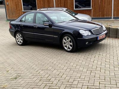 Mercedes C180