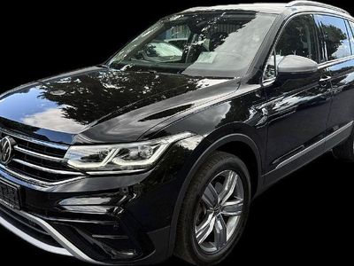 Gebraucht VW Tiguan Allspace Elegance 200 PS (147 kW) 2023 Schwarz SUV
