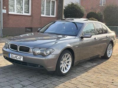 Gebraucht BMW 745 333 PS (244 kW) 2002 Grau Limousine