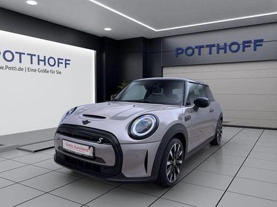 Grau Gebraucht 2022 Mini Cooper SE Collection Kleinwagen | 15.877 € (Guter Preis)