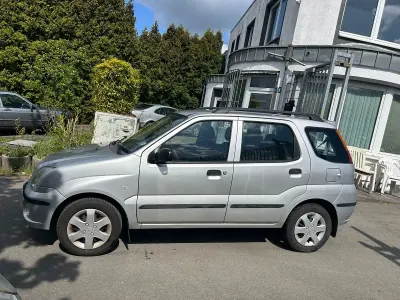 Gebraucht Subaru Justy 94 PS (69 kW) 2006 Silber Kleinwagen