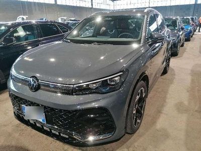 Usata VW Tiguan R-line 150 CV (110 kW) 2025 Grigio SUV