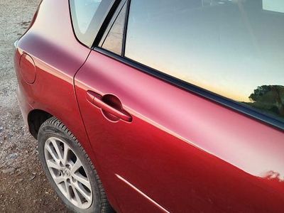 Rot Gebraucht 2009 Mazda 3 Center-Line Limousine | 3.300 € (Fairer Preis)